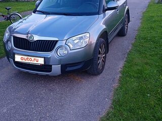 2013 Skoda Yeti I, серый, 730000 рублей, вид 2
