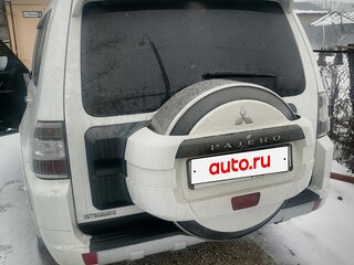 2012 Mitsubishi Pajero IV Рестайлинг 1, белый, 3000000 рублей, вид 2