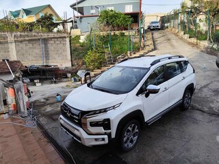 2024 Mitsubishi Xpander I Рестайлинг, белый, 3500000 рублей, вид 4