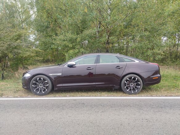 2013 Jaguar XJ IV (X351), коричневый - вид 16