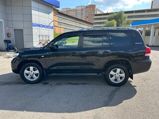 2011 Toyota Land Cruiser 200 Series, чёрный, 3400000 рублей, вид 4