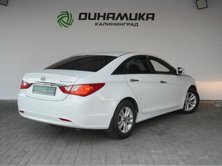 2011 Hyundai Sonata VI (YF), белый, 945000 рублей, вид 5