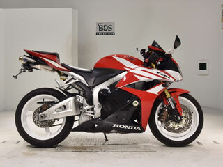 2012 Honda CBR 600RR, красный, 750000 рублей, вид 1