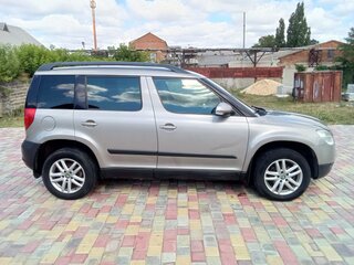 2012 Skoda Yeti I, бежевый, 750000 рублей, вид 4