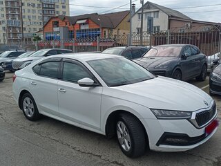 2021 Skoda Octavia IV (A8), белый, 1499999 рублей, вид 3