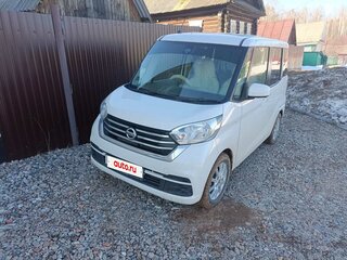 2017 Nissan Dayz Roox I Рестайлинг, белый, 850000 рублей, вид 2