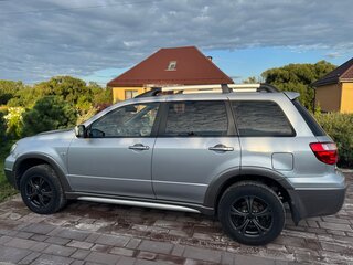 2006 Mitsubishi Outlander I, серебристый, 830000 рублей, вид 5