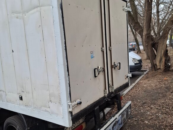 2005 ГАЗ ГАЗель (3302), белый, 570000 рублей - вид 3