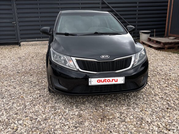 2013 Kia Rio III, чёрный, 1000000 рублей - вид 1