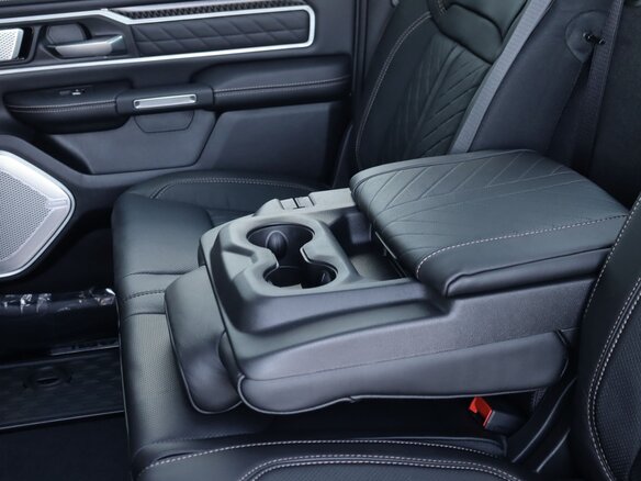 2026 Ram 1500 Crew Cab V Рестайлинг, красный, 12590000 рублей - вид 39