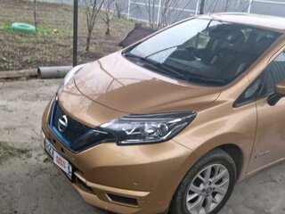 2019 Nissan Note e-Power II Рестайлинг, золотистый, 1400000 рублей, вид 2