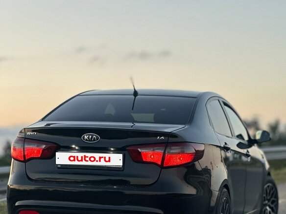 2012 Kia Rio 5-speed III, чёрный, 800000 рублей - вид 14