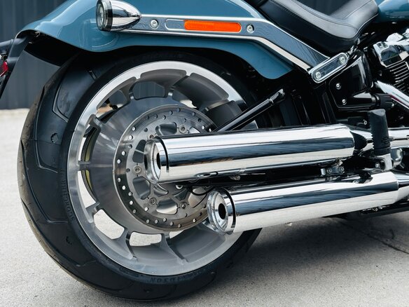 2024 Harley-Davidson Fat Boy, голубой, 3500000 рублей - вид 9