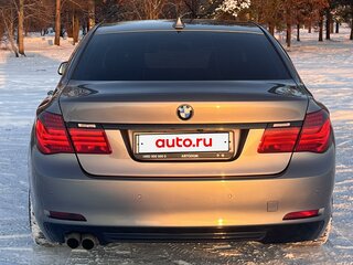 2009 BMW 7 серии 730d V (F01/F02/F04), серый, 1700000 рублей, вид 5