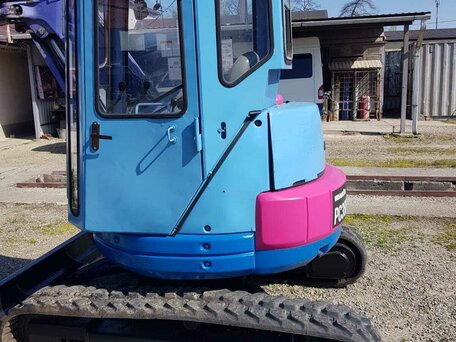 1998 Komatsu PC38, синий, 1700000 рублей, вид 4