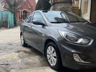 2012 Hyundai Solaris I, серый, 970000 рублей, вид 1