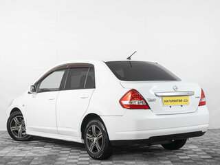 2004 Nissan Tiida Latio I, белый, 449000 рублей, вид 4