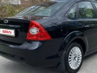 2010 Ford Focus II Рестайлинг, чёрный, 650000 рублей, вид 1