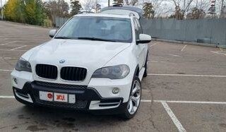 2009 BMW X5 30i II (E70), белый, 1650000 рублей, вид 1