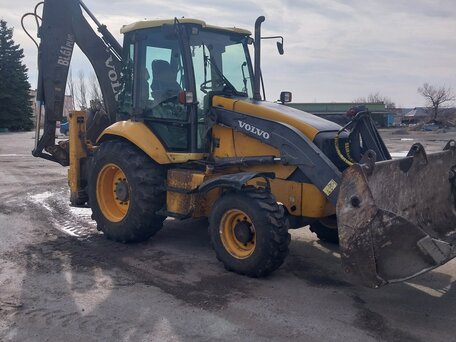 2008 Volvo BL, жёлтый, 4990000 рублей, вид 3