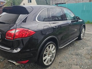 2013 Porsche Cayenne II (958), чёрный, 2400000 рублей, вид 4