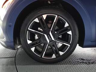 2024 Kia EV6 I Рестайлинг, синий, 5930548 рублей, вид 5