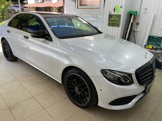 2016 Mercedes-Benz E-Класс 200 V (W213, S213, C238), чёрный, 3500000 рублей, вид 1
