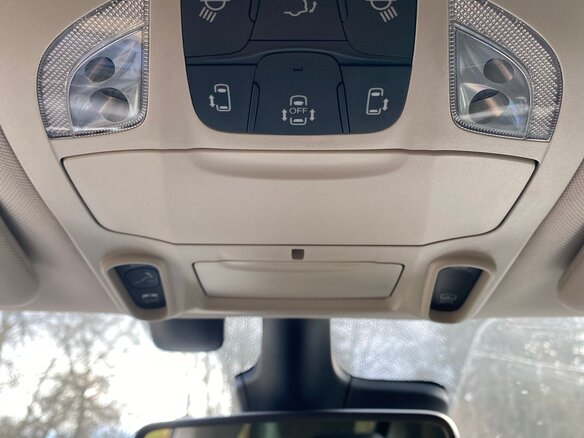 2022 Chrysler Pacifica RU Рестайлинг, чёрный, 3900000 рублей - вид 24