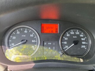 2015 Nissan Almera III (G15), серебристый, 900000 рублей, вид 4
