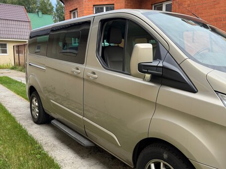 2014 Ford Tourneo, серебристый, 1950000 рублей, вид 4