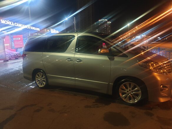 2011 Toyota Alphard II, серый, 2900000 рублей