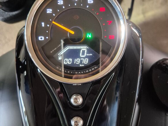 2019 Harley-Davidson Fat Bob, чёрный, 2350000 рублей - вид 3