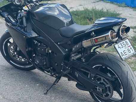 2011 Yamaha YZF-R1, чёрный, 1000000 рублей, вид 2