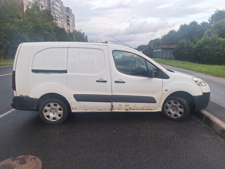 2013 Peugeot Partner, белый, 600000 рублей, вид 3