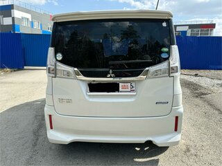 2016 Mitsubishi Delica D:2 II, белый, 1300000 рублей, вид 2
