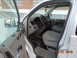 2007 Volkswagen Multivan T5, серебристый, 1800000 рублей, вид 5
