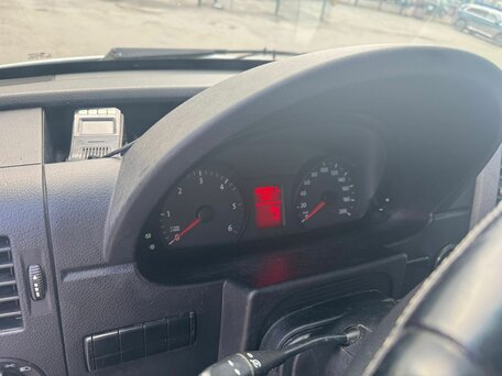 2013 Volkswagen Crafter, серебристый, 2300000 рублей, вид 4