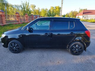2011 Skoda Fabia II Рестайлинг, чёрный, 400000 рублей, вид 5