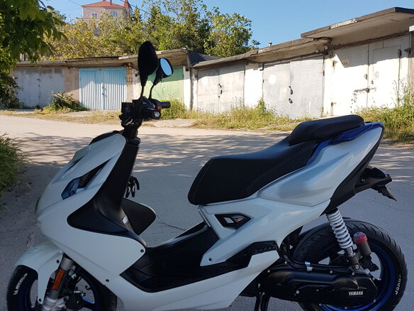 2014 Yamaha Aerox 50, белый, 355000 рублей - вид 8