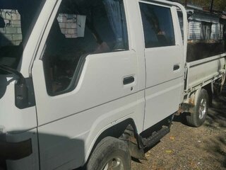 1994 Toyota HiAce, белый, 1350000 рублей, вид 3