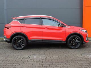 2023 Geely Coolray I Рестайлинг, красный, 2099000 рублей, вид 3