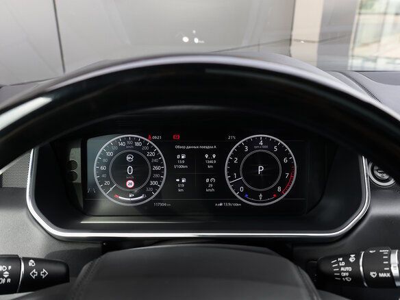 2020 Land Rover Range Rover Long IV Рестайлинг, чёрный - вид 11
