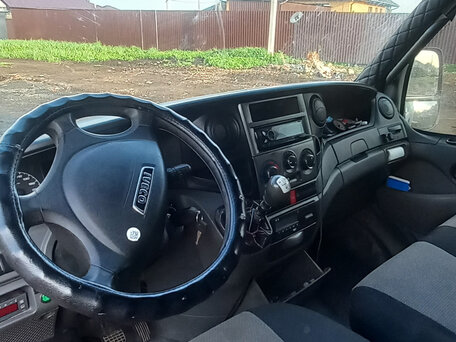 2013 Iveco Daily, белый, 1700000 рублей, вид 3