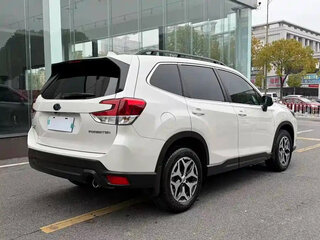 2022 Subaru Forester V Рестайлинг, белый, 2789099 рублей, вид 4