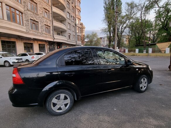 2010 Chevrolet Aveo I Рестайлинг, чёрный, 600000 рублей - вид 10