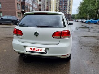 2012 Volkswagen Golf VI, белый, 1250000 рублей, вид 4