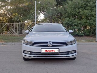2017 Volkswagen Passat B8, белый, 2280000 рублей, вид 2