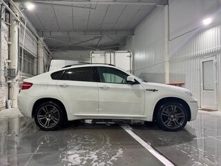 2010 BMW X6 M I (E71), белый, 2500000 рублей, вид 2