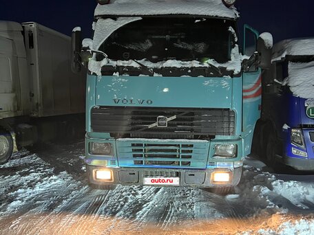 2001 Volvo FH, зелёный, 1150000 рублей, вид 2