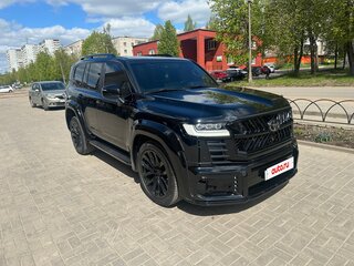 2021 Toyota Land Cruiser 300 Series, чёрный, 13000000 рублей, вид 3